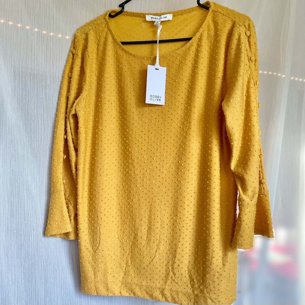 Rose & Olive Top - Picture 2 of 4